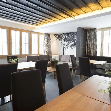 Le Petit Relais 2* Gstaad