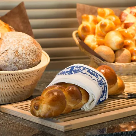 Le Petit Relais ホテル グスタード