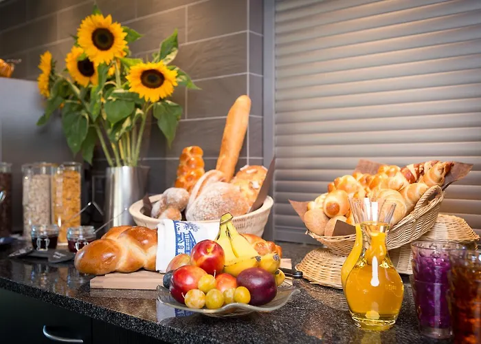 Ξενοδοχείο Le Petit Relais Γκστάαντ